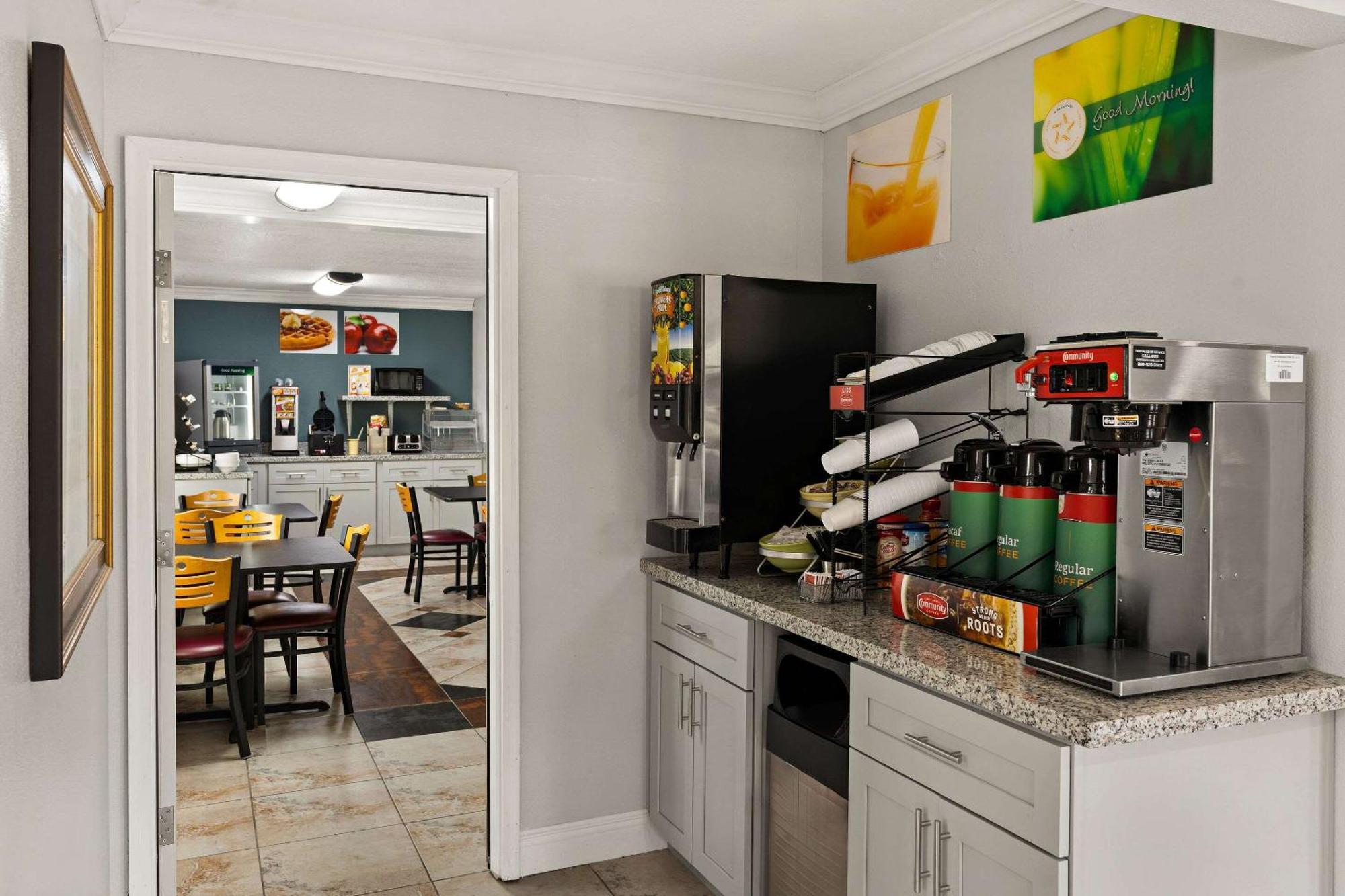 Quality Inn Ocean Springs Esterno foto