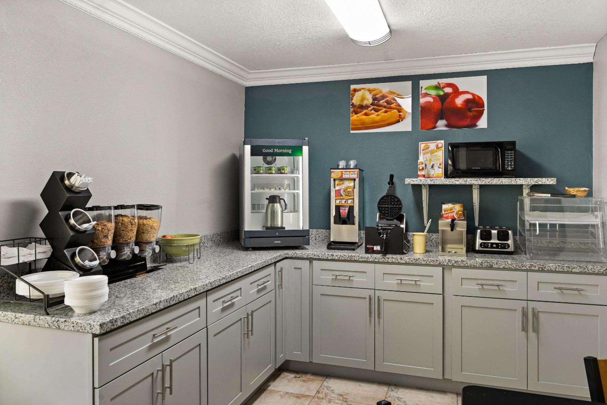Quality Inn Ocean Springs Esterno foto